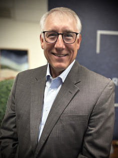 Chase Abell, Accountant